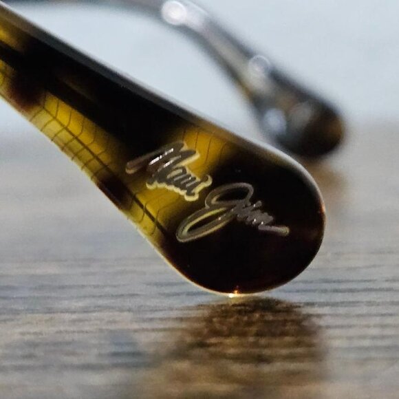 Maui Jim -- CHEETAH 5  (Mint Condition!!!) - Picture 4 of 6